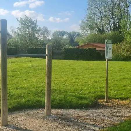 Du Parc Montreal Neuville-sur-Vannes