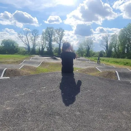 Du Parc Montreal شاليه *